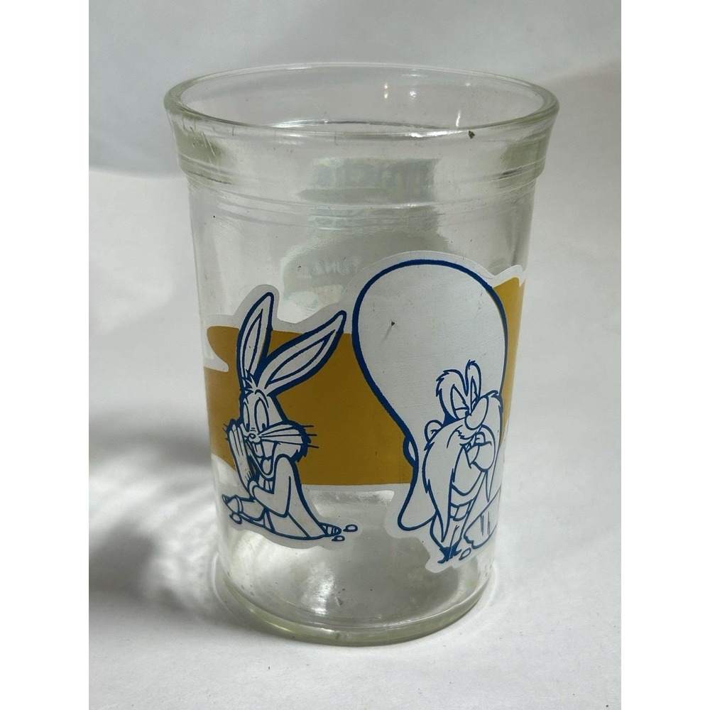 Vintage 1994 Welch's Jelly Jar Glass Looney Tunes Bugs Bunny Yosemite Sam